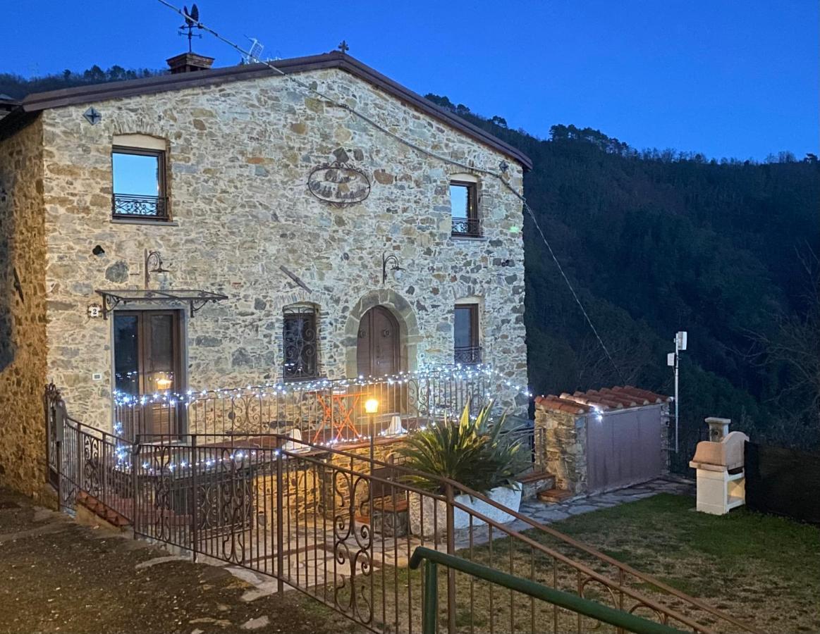 Апартаменты Casa Dell'Angelo Кастельнуово-ди-Магра Экстерьер фото