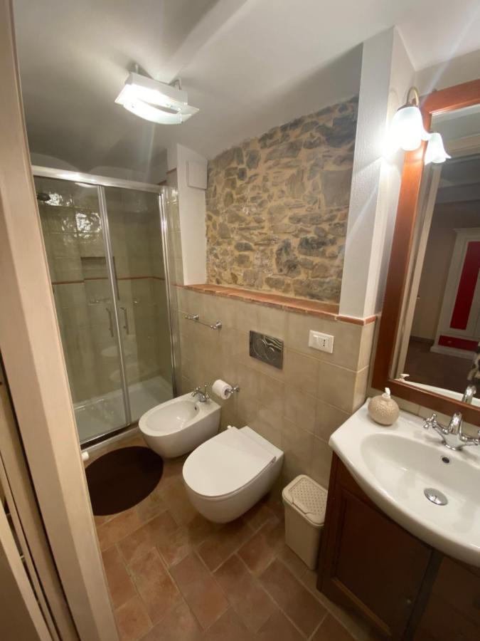 Апартаменты Casa Dell'Angelo Кастельнуово-ди-Магра Экстерьер фото