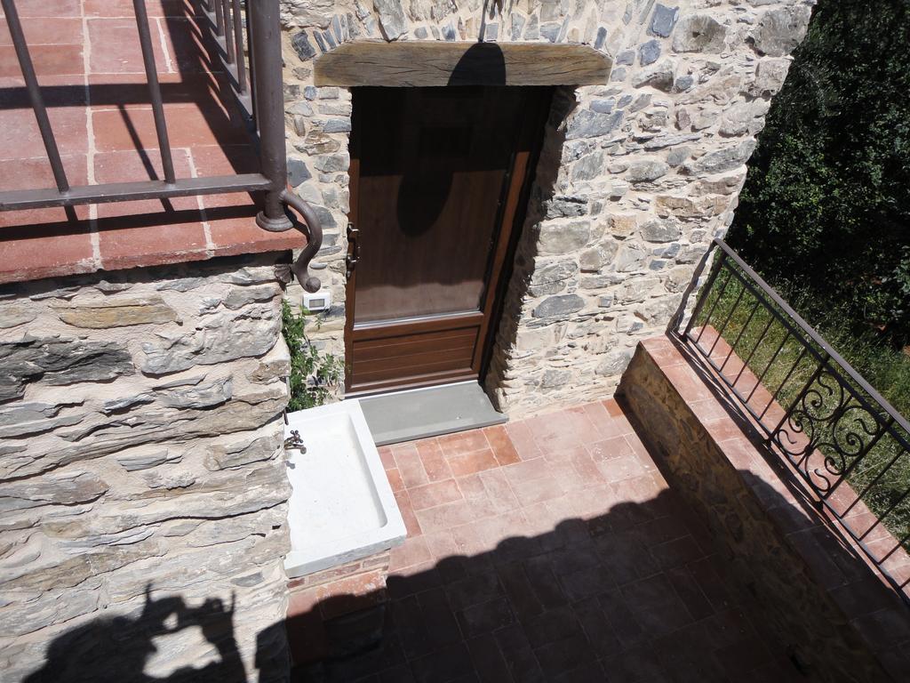 Апартаменты Casa Dell'Angelo Кастельнуово-ди-Магра Экстерьер фото