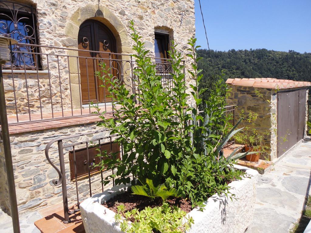 Апартаменты Casa Dell'Angelo Кастельнуово-ди-Магра Экстерьер фото
