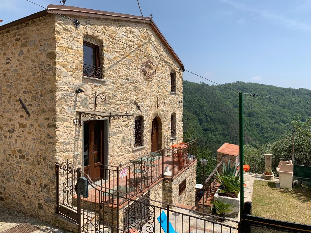 Апартаменты Casa Dell'Angelo Кастельнуово-ди-Магра Экстерьер фото